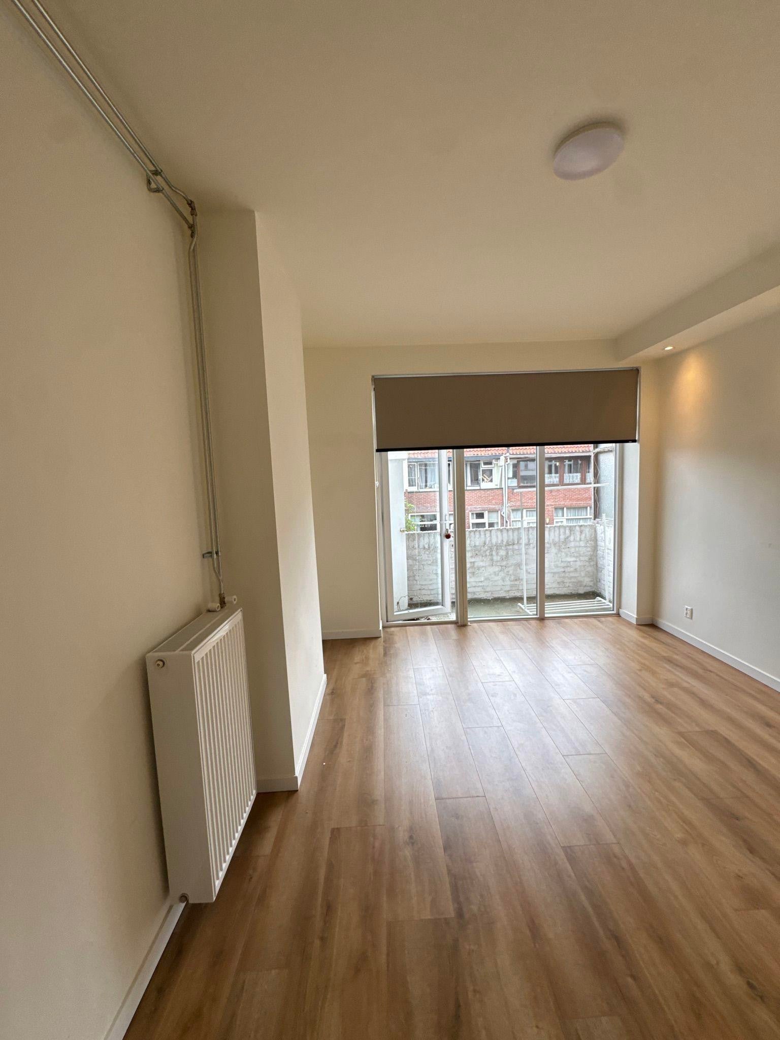 Kamer te huur in Den Haag aan Capadosestraat 25 – 1 kamers, 34 m²