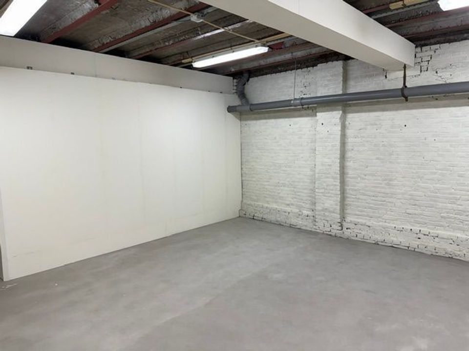 Appartement te huur in Den Haag aan Gevers Deynootstraat 94 – 1 kamers, 34 m²
