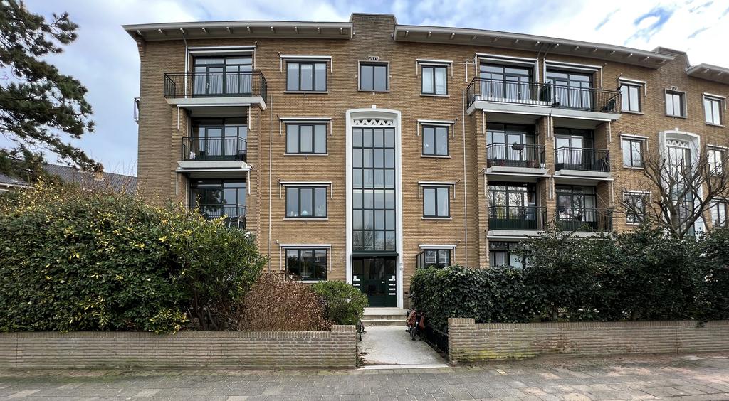 Appartement te huur in Den Haag aan Godetiaweg – 4 kamers, 97 m²