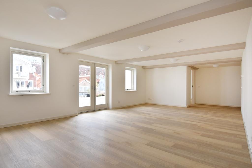 Appartement te huur in Den Haag aan Korte Houtstraat 10 – 4 kamers, 149 m²