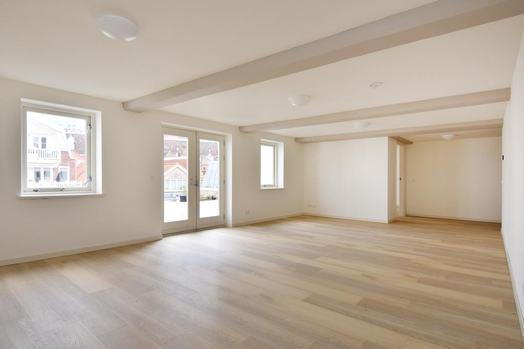 Appartement te huur in Den Haag aan Korte Houtstraat 10 – 4 kamers, 149 m²