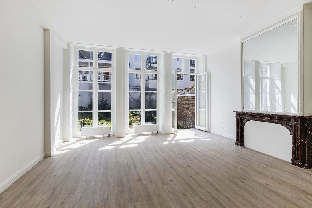Appartement te huur in Den Haag aan Lange Voorhout 21 – 2 kamers, 118 m²