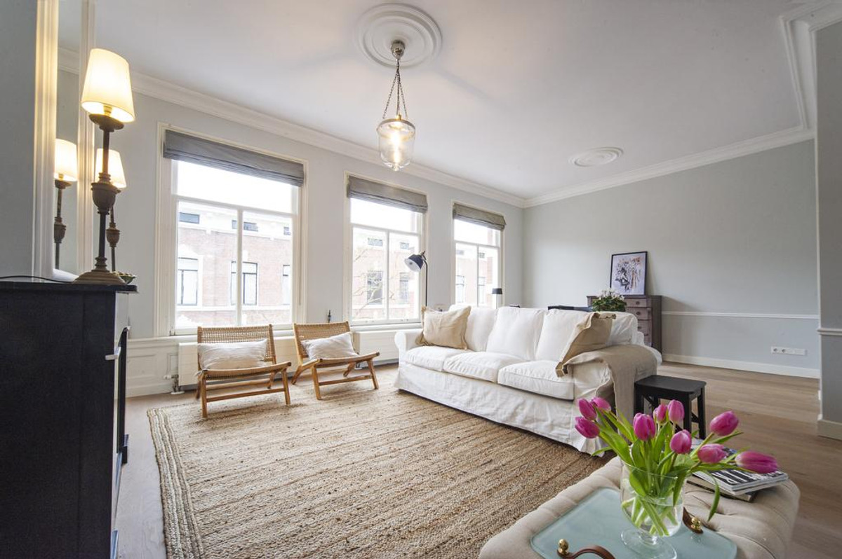 Appartement te huur in Den Haag aan Riouwstraat 166A – 3 kamers, 125 m²