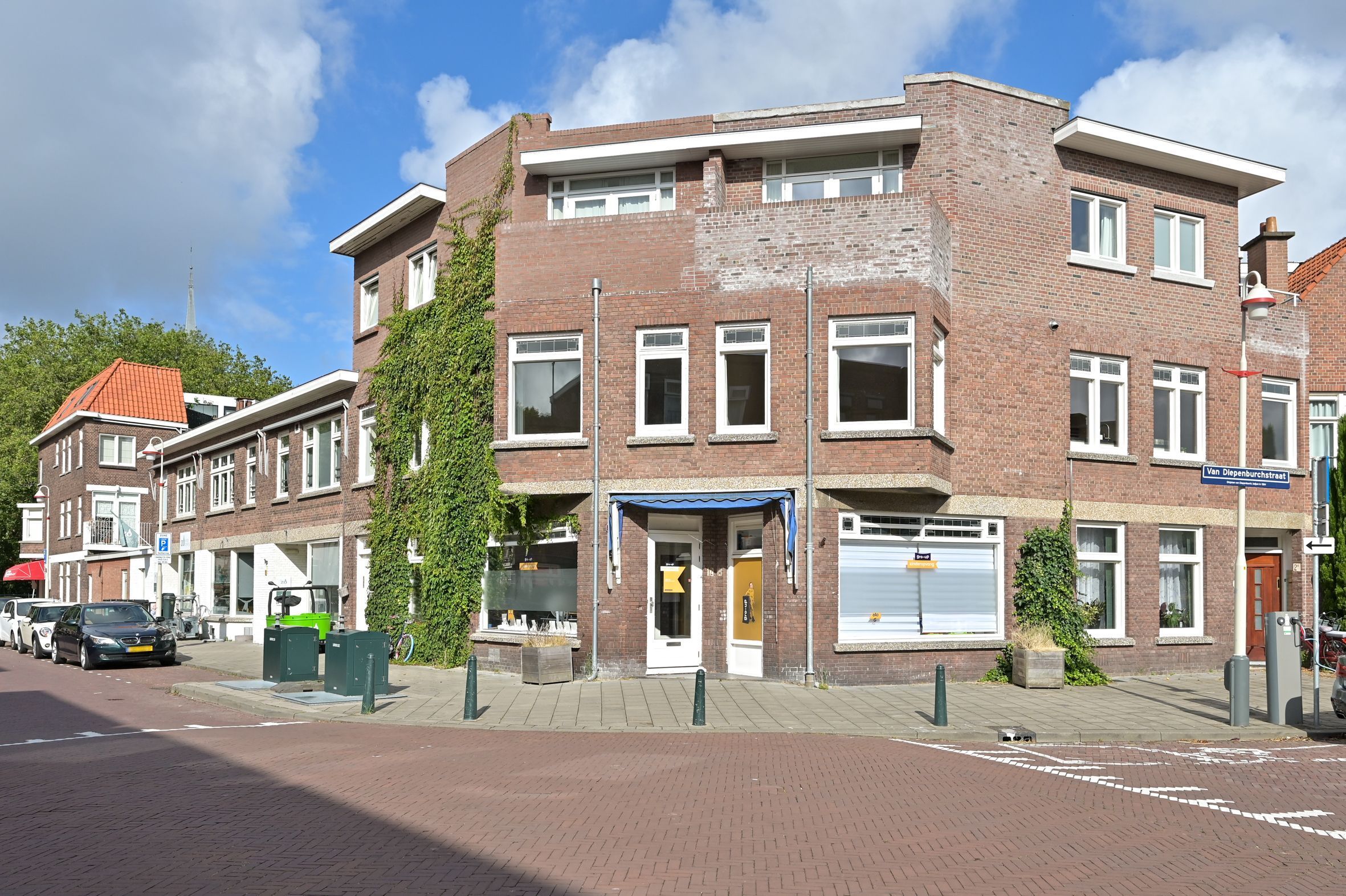 Appartement te huur in Den Haag aan Van Nijenrodestraat 10 – 6 kamers, 159 m²