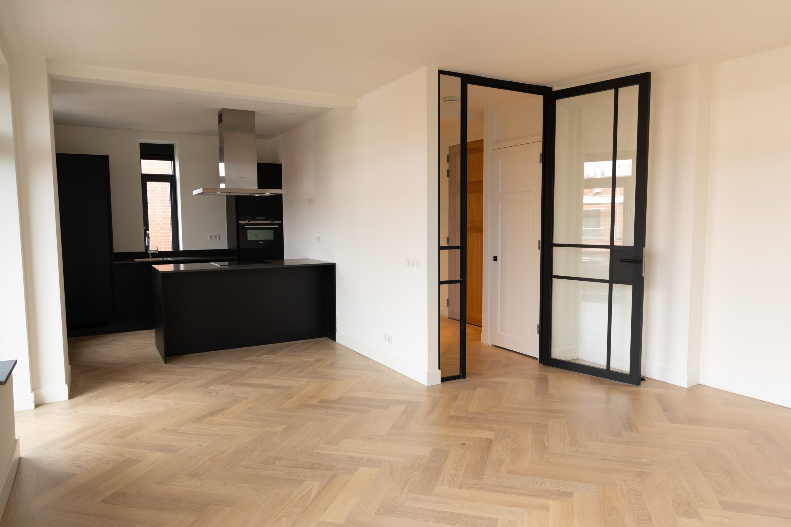 Appartement te huur in Den Haag aan Van Stolkweg 14 – 3 kamers, 76 m²