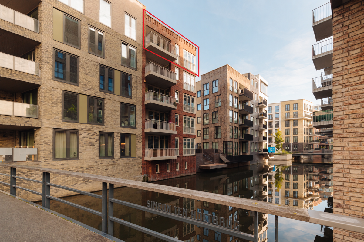 Appartement te huur in Diemen aan Charley Tooropgracht 251 – 3 kamers, 85 m²