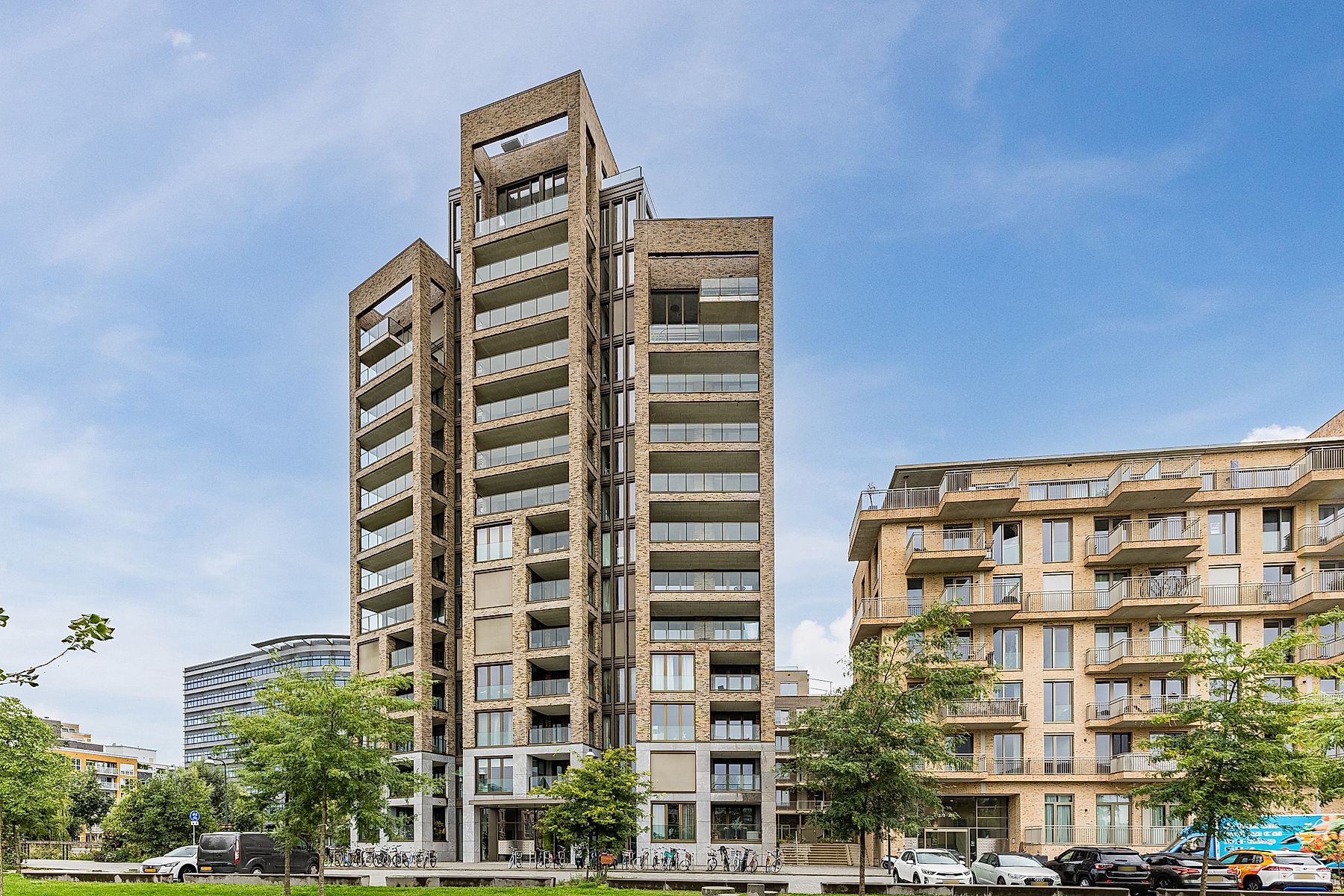 Appartement te huur in Diemen aan Jan Wolkerslaan 419 – 4 kamers, 94 m²