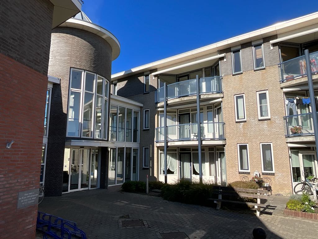 Senioren appartement te huur in Dirksland aan Akelei 53