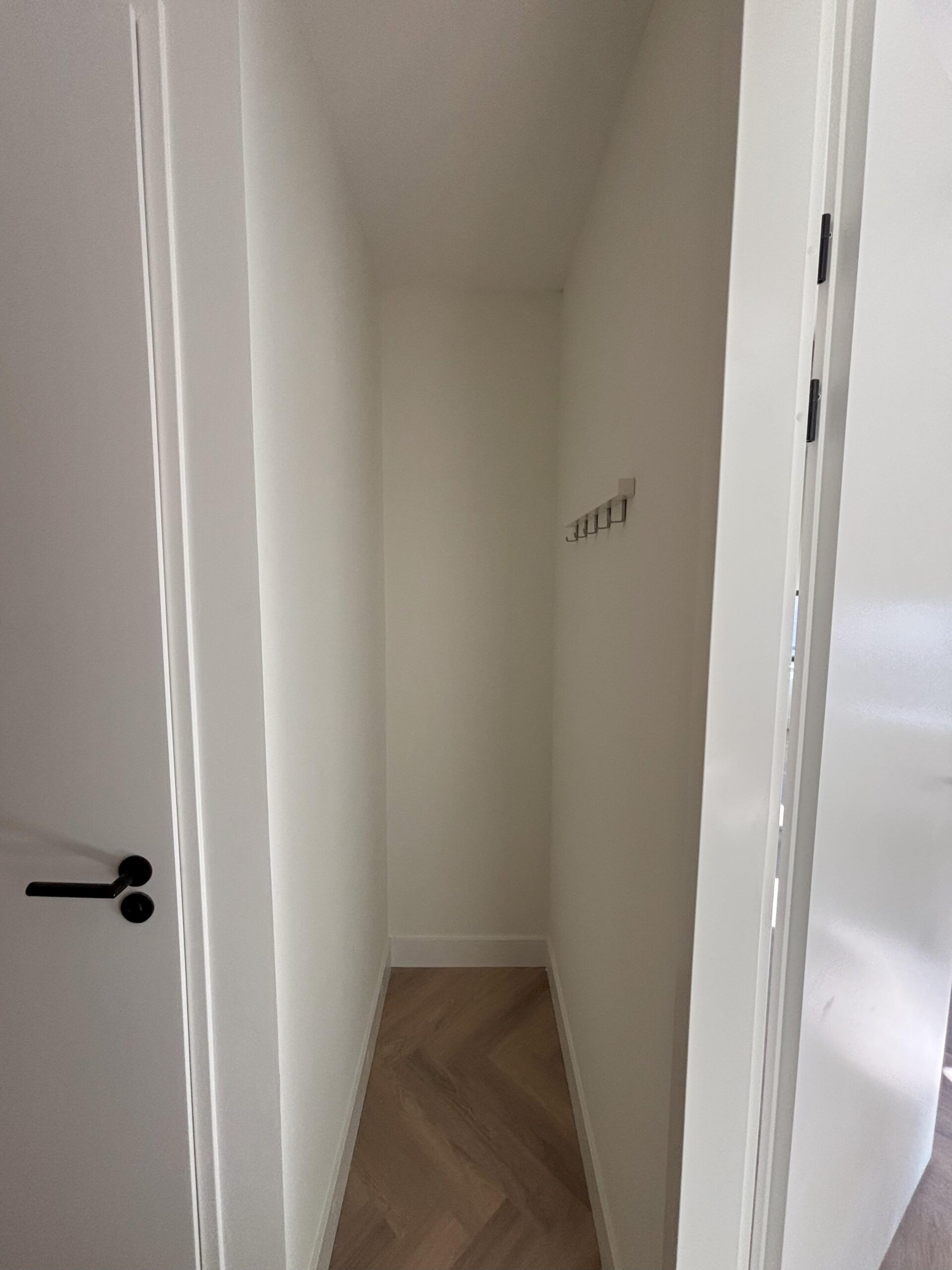 Appartement te huur in Eindhoven aan Deken van Somerenstraat 364 – 2 kamers, 81 m² (foto 7)