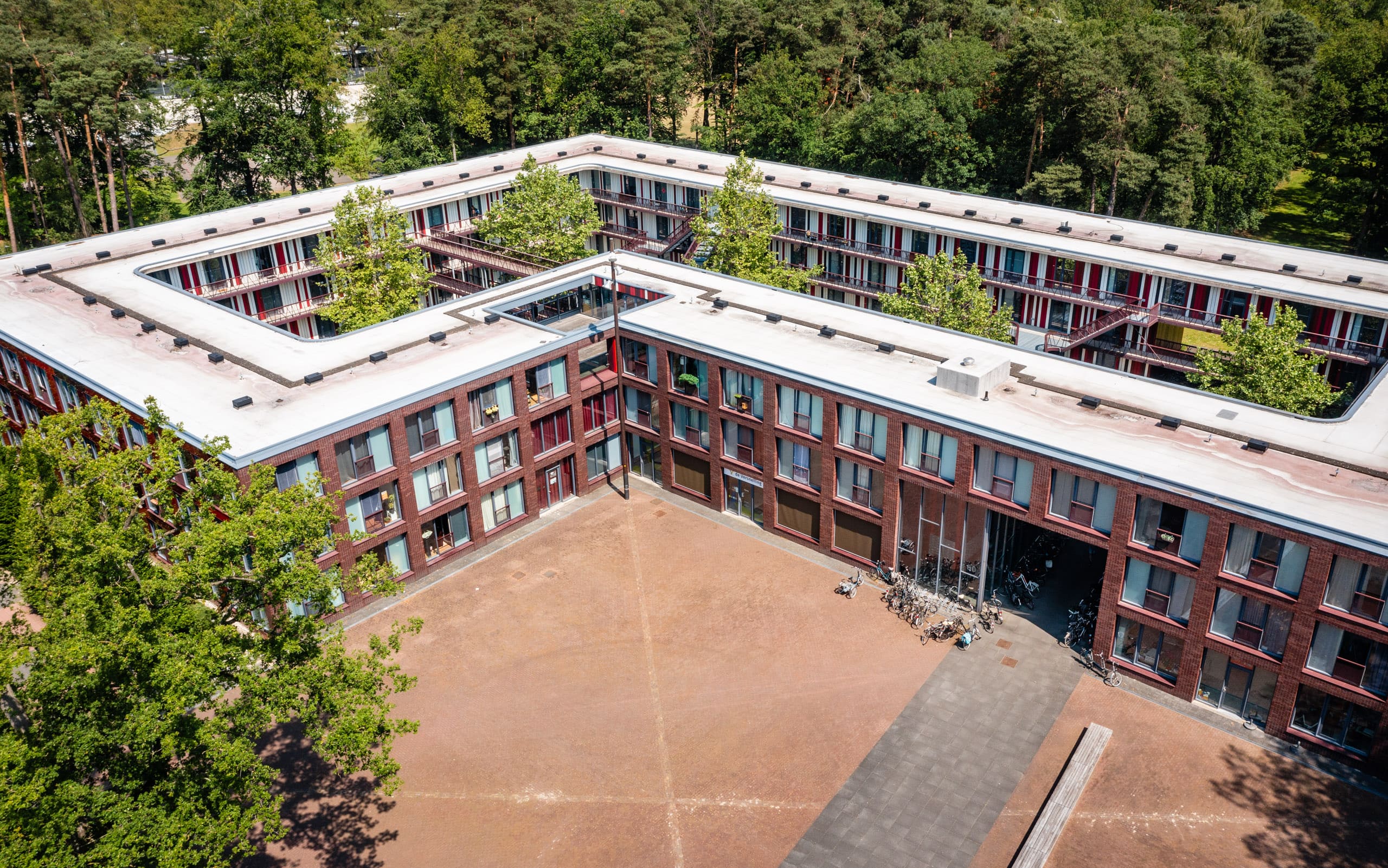 Studio te huur in Enschede aan Calslaan 60-70 – 1 kamers, 23 m²