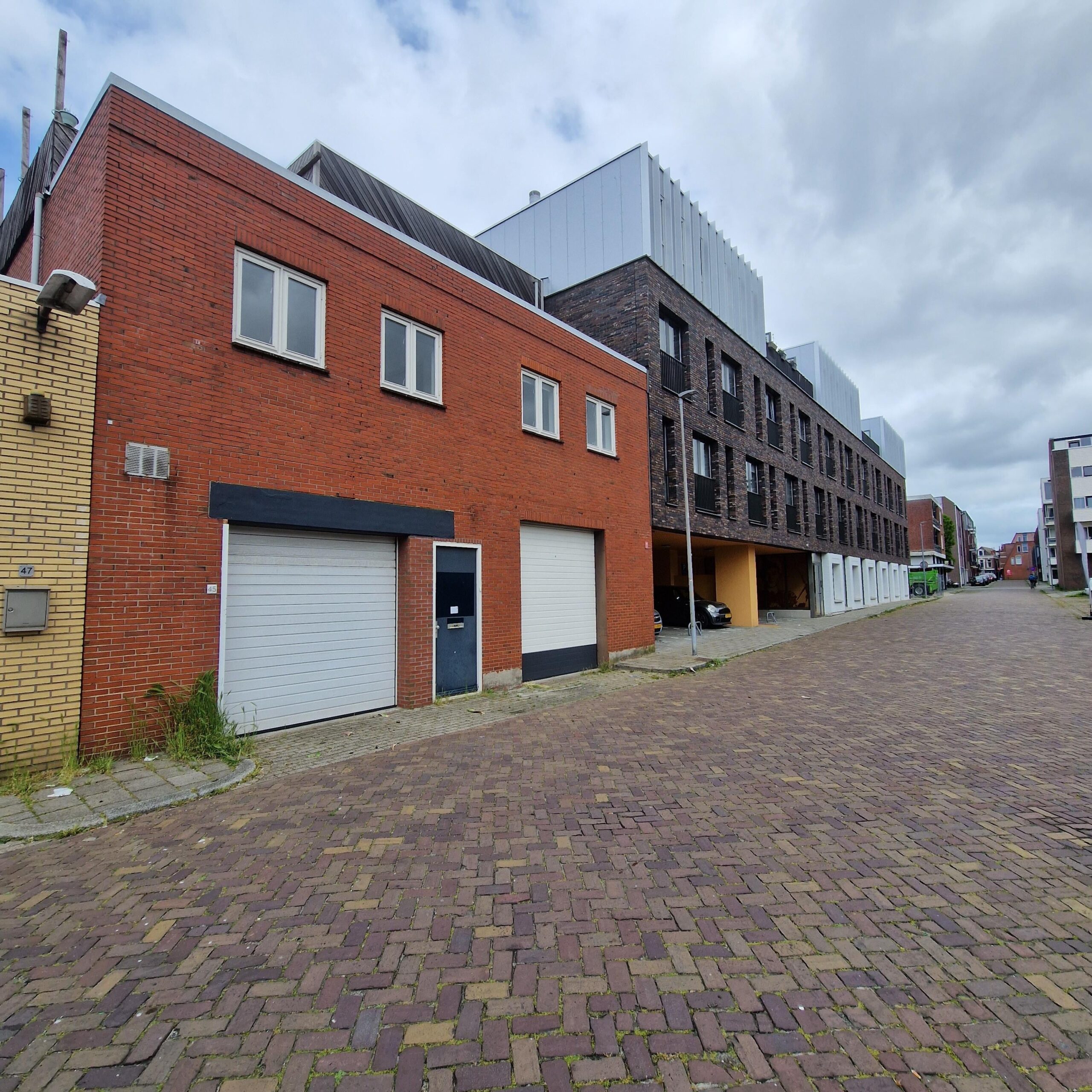 Huis te huur in Groningen aan Barestraat – 4 kamers, 174 m²