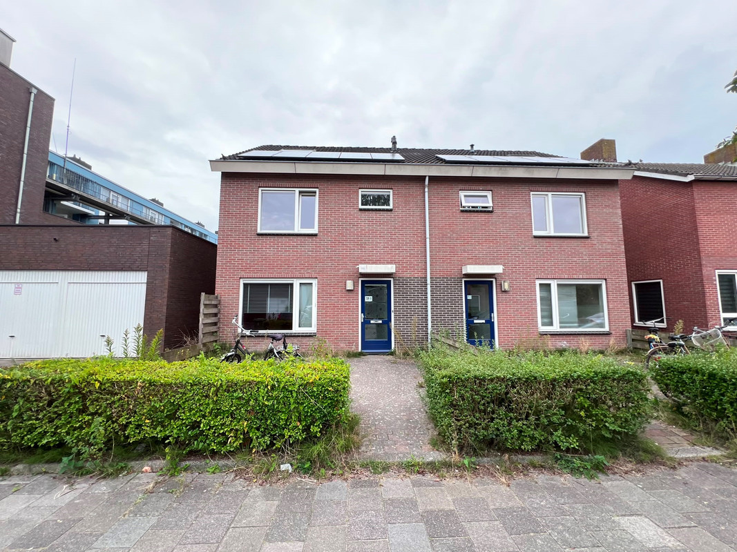 Kamer te huur in Groningen aan Jadestraat 79 – 1 kamers, 12 m²
