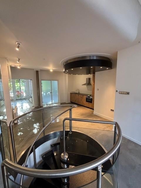 Appartement te huur in Groningen aan Marktstraat 10 – 1 kamers, 90 m²