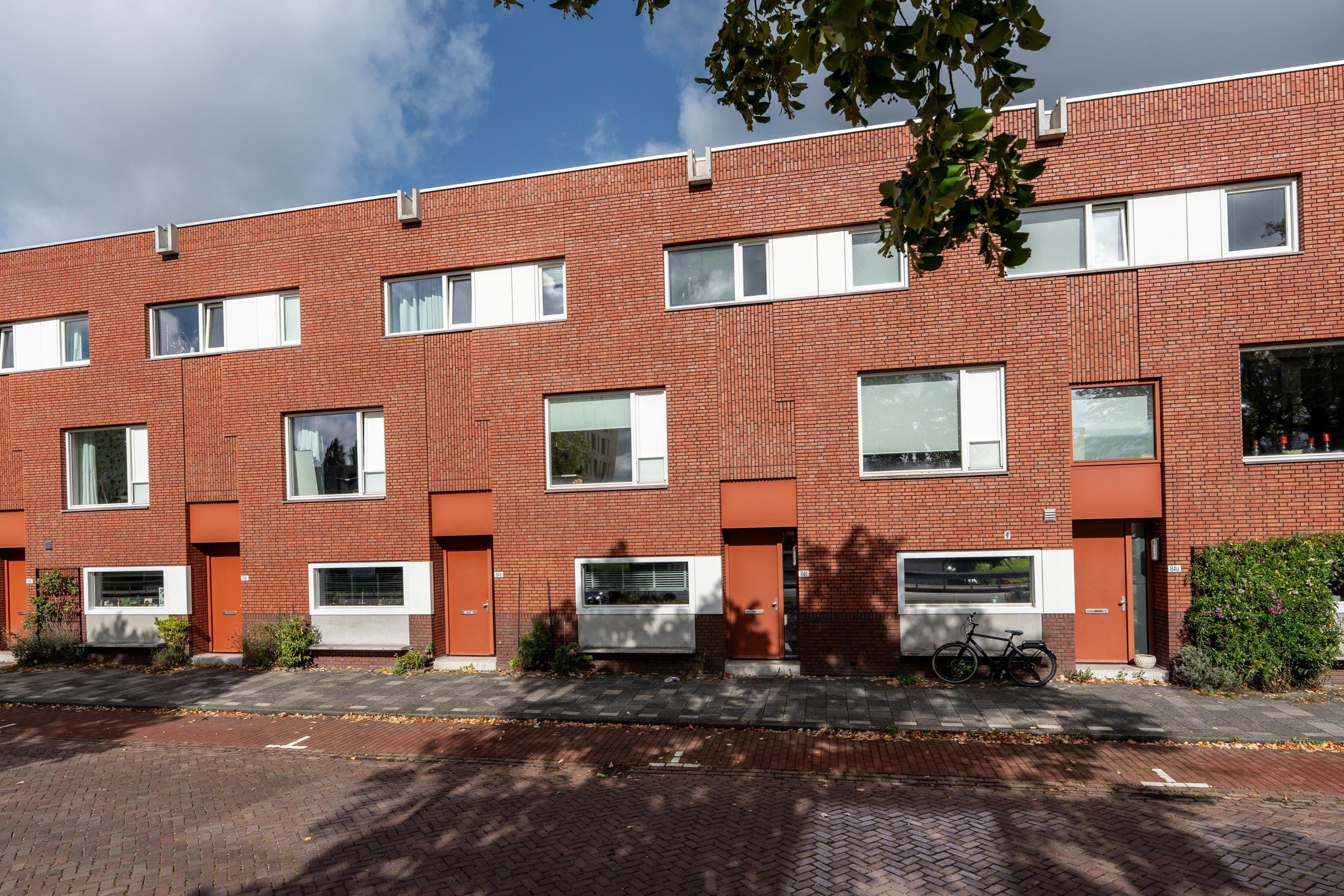 Appartement te huur in Groningen aan Oosterhamrikkade 84 – 6 kamers, 180 m²
