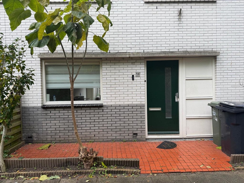 Huis te huur in Haarlem aan Dumontstraat – 5 kamers, 105 m²