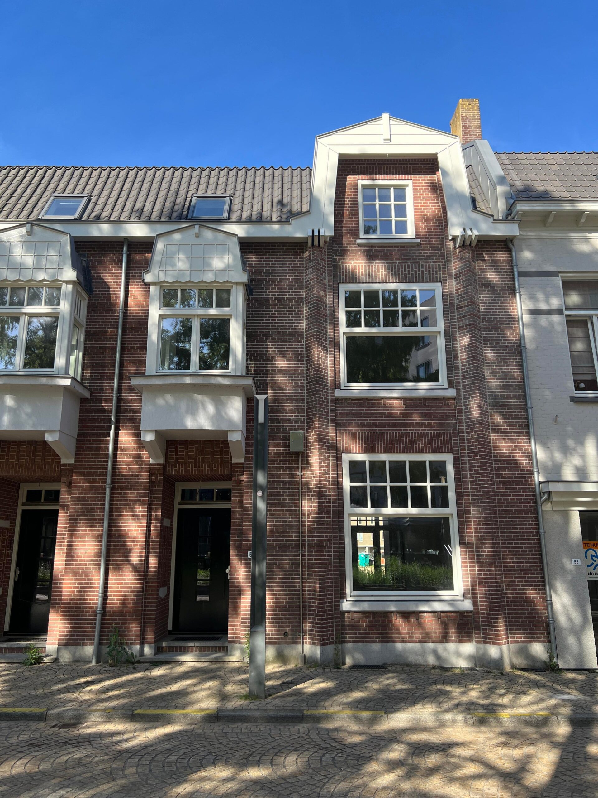 Huis te huur in Heerlen aan Honigmannstraat 53 – 6 kamers, 210 m²
