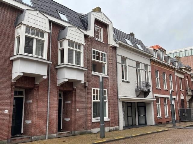 Huis te huur in Heerlen aan Honigmannstraat 57 – 6 kamers, 150 m²