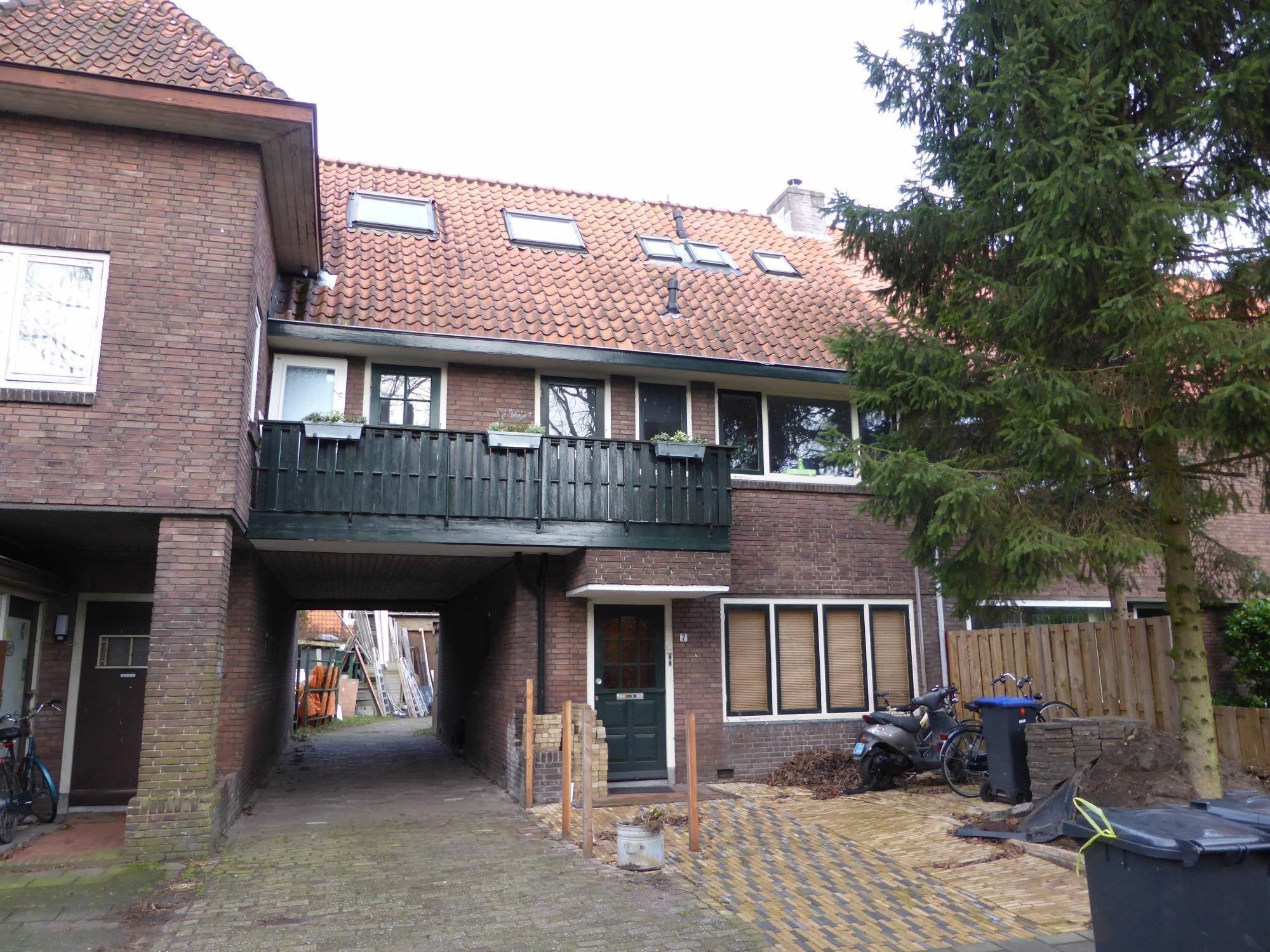 Studio te huur in Hilversum aan Cornelis Drebbelstraat 7 – 1 kamers, 20 m²