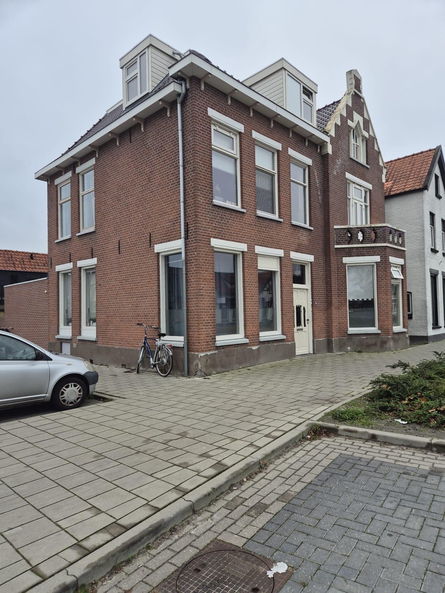 Kamer te huur in Hoogeveen aan Grote Kerkstraat – 1 kamers, 13 m²