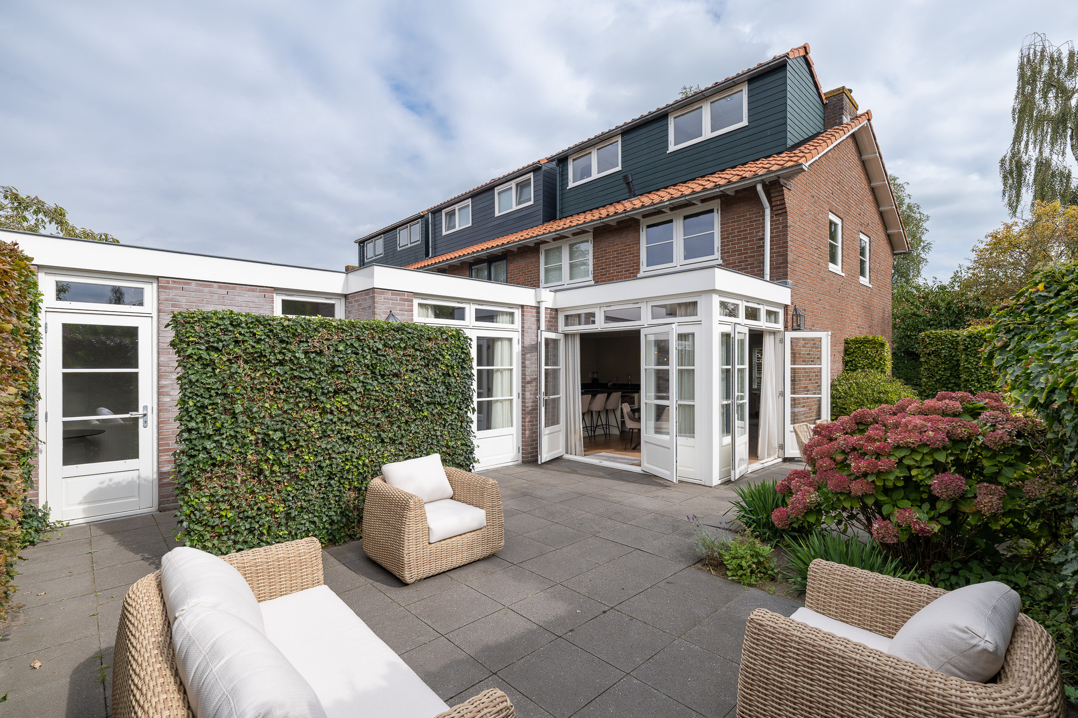 Huis te huur in Laren aan Schietspoel 23 – 7 kamers, 139 m²