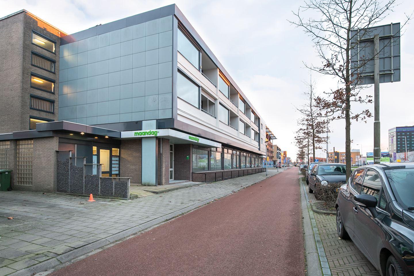 Appartement te huur in Leeuwarden aan Heliconweg – 4 kamers, 86 m²