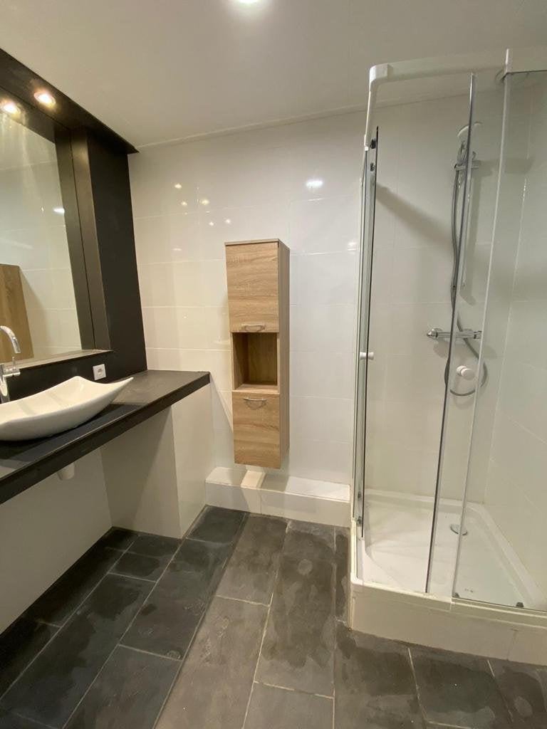 Appartement te huur in Leeuwarden aan Oeverstraat 5a – 1 kamers, 74 m²