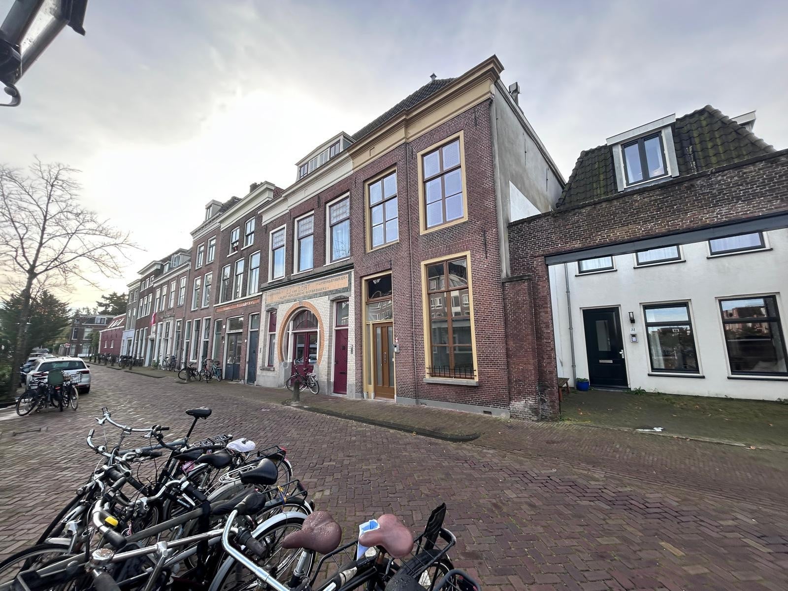 Kamer te huur in Leiden aan Utrechtse Veer 23 – 1 kamers