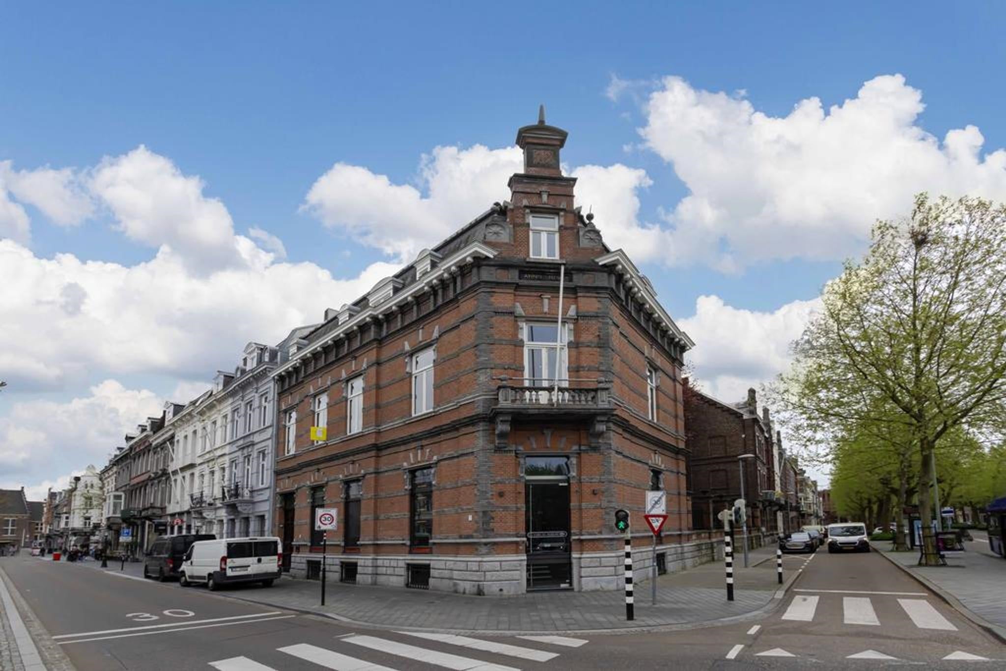 Studio te huur in Maastricht aan Stationsstraat 33C-03 – 1 kamers, 38 m²