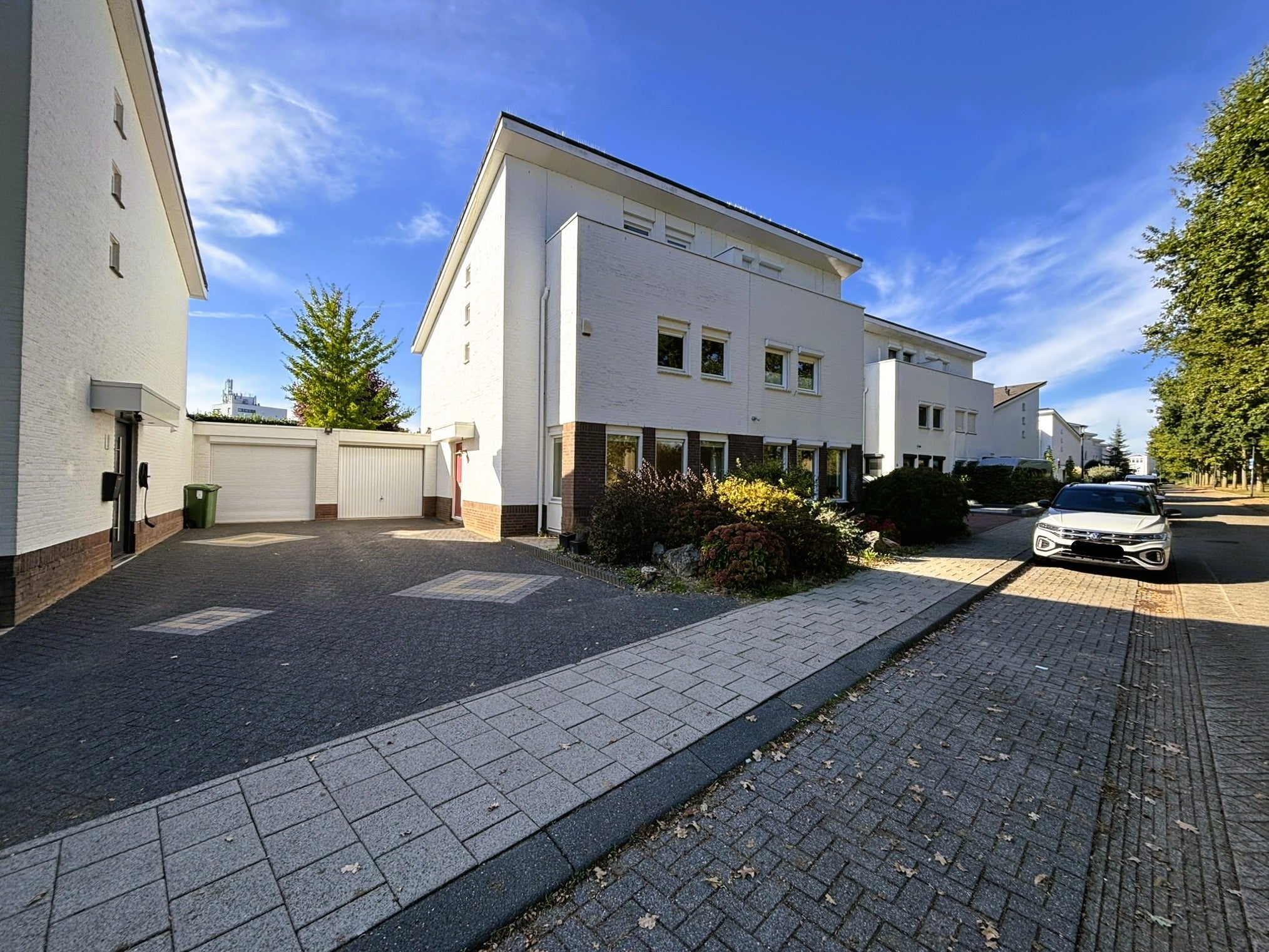 Huis te huur in Maastricht aan Veldwezeltstraat – 5 kamers, 142 m²