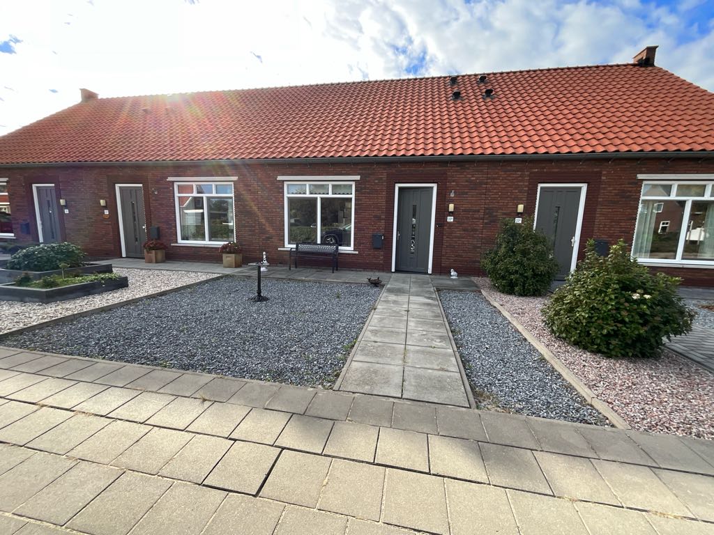 Seniorenwoning te huur in Ouddorp aan Oosterweg 33 b