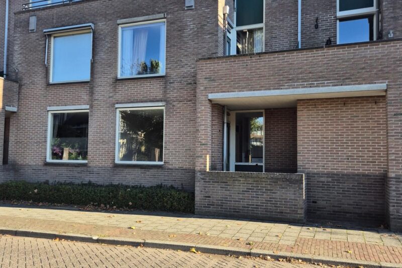 appartement met lift te huur in Raalte aan Schouwenhage 9