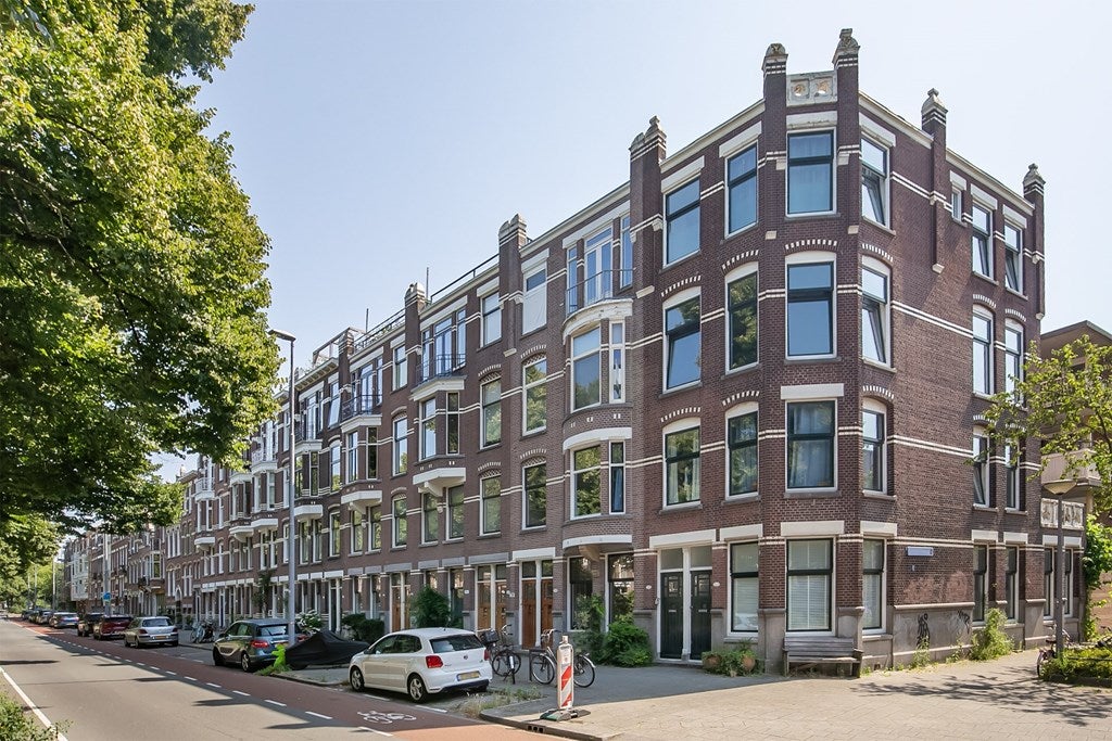 Appartement te huur in Rotterdam aan Bergselaan 178A-02 – 4 kamers, 111 m²