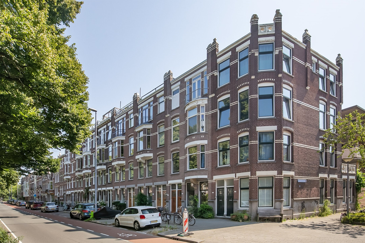 Appartement te huur in Rotterdam aan Bergselaan 178A-02 – 4 kamers, 111 m²
