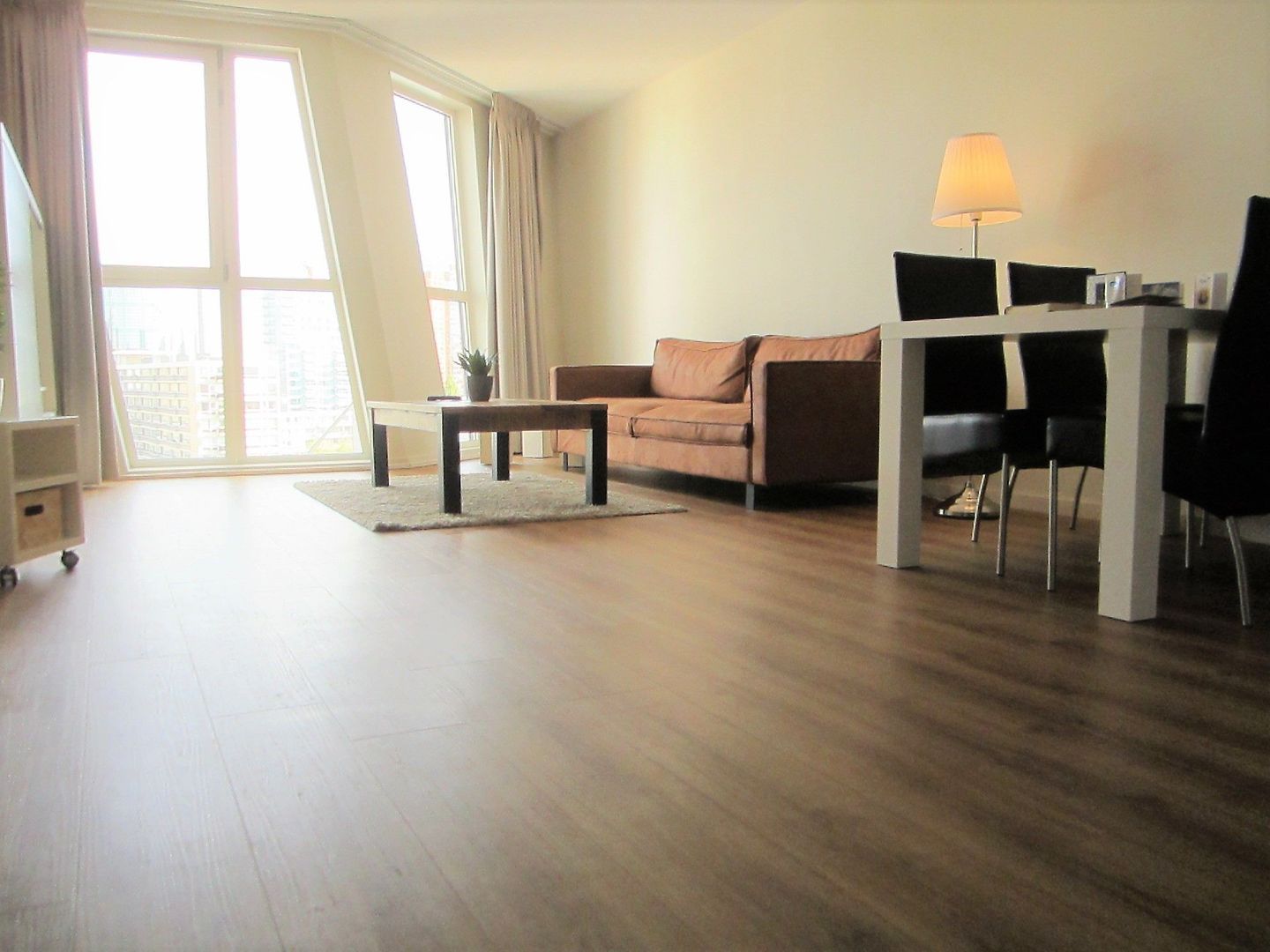 Appartement te huur in Rotterdam aan Kruisplein 830 – 3 kamers, 100 m²