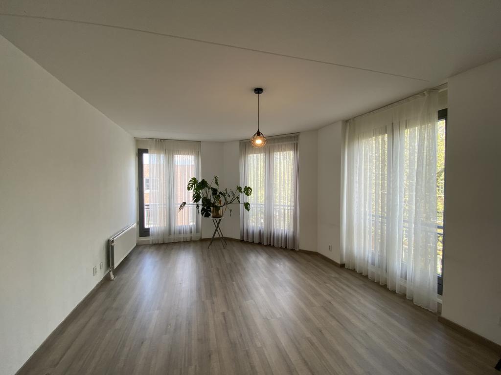 Appartement te huur in Rotterdam aan Mathenesserdijk 387 – 6 kamers, 140 m²