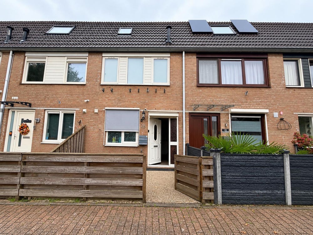 Huis te huur in Rotterdam aan Nemelaersingel 26 – 5 kamers, 110 m²
