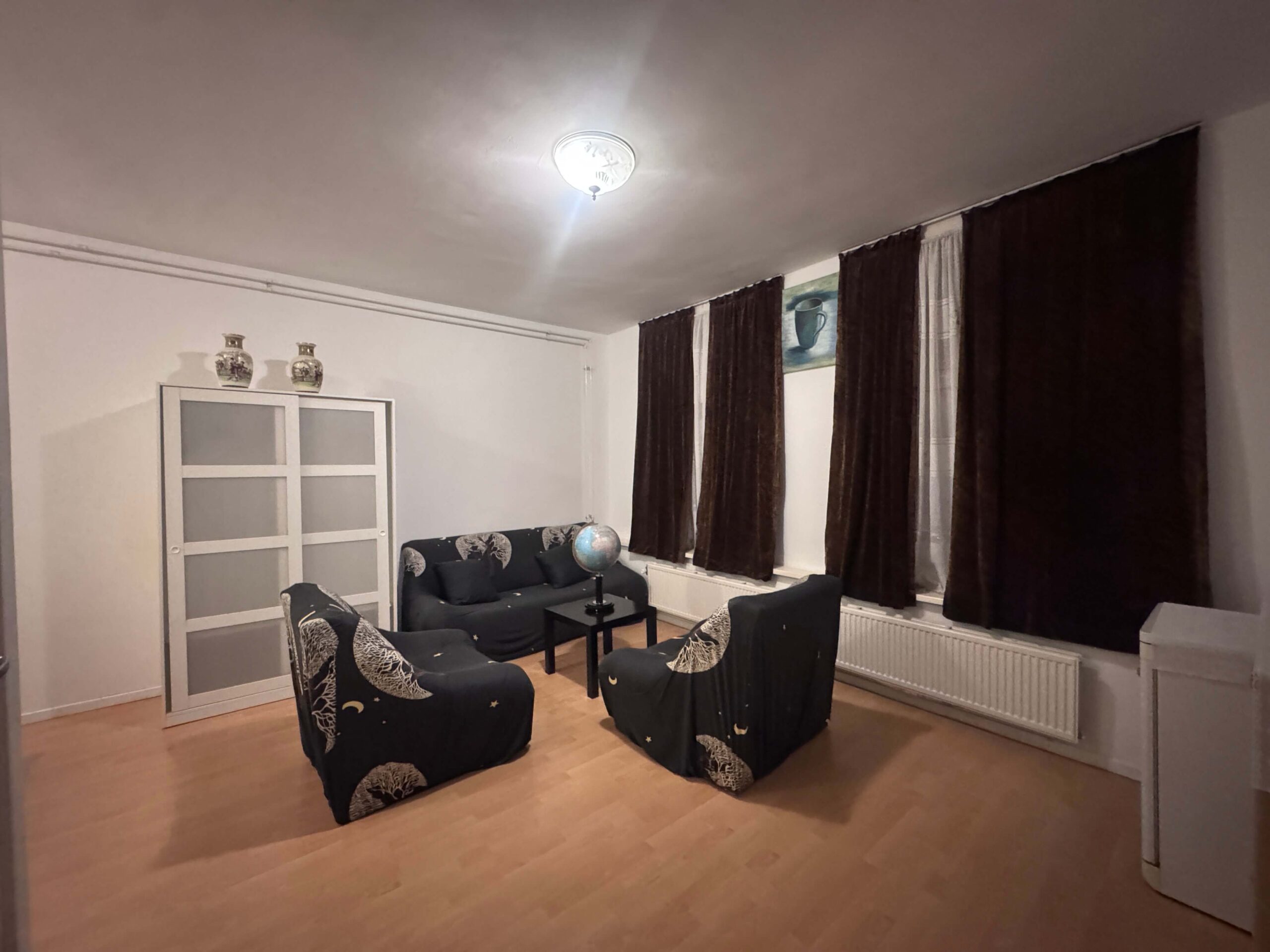 Kamer te huur in Rotterdam aan Polderlaan – 2 kamers, 27 m²