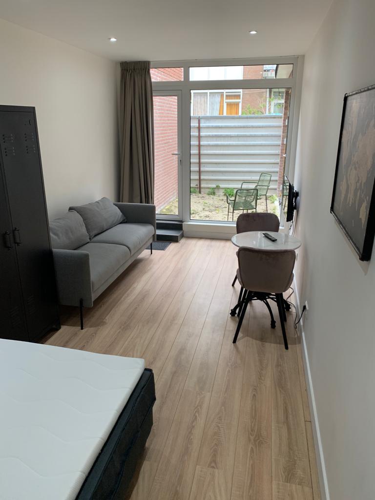 Appartement te huur in Rotterdam aan Schiedamseweg – 3 kamers, 50 m²