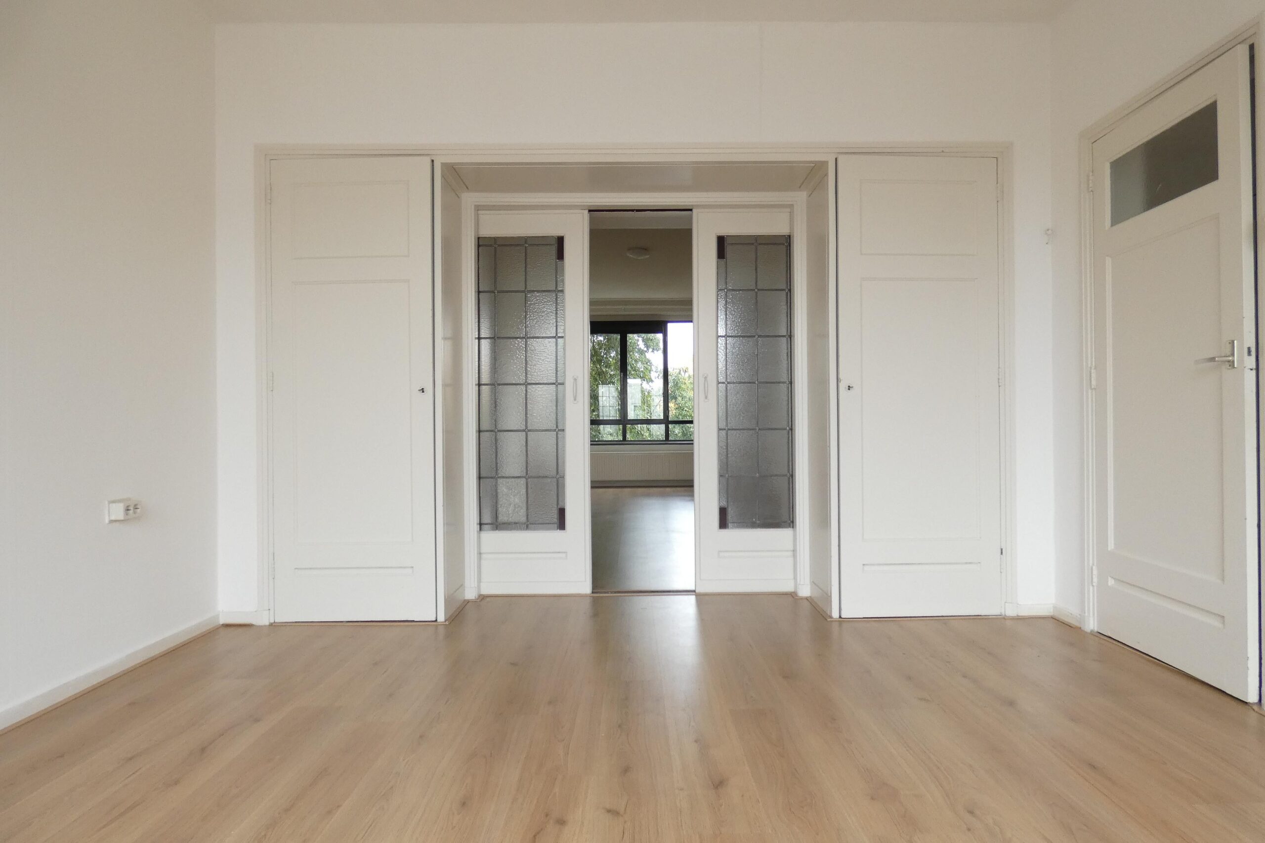 Appartement te huur in Rotterdam aan Stadhoudersplein – 6 kamers, 115 m²