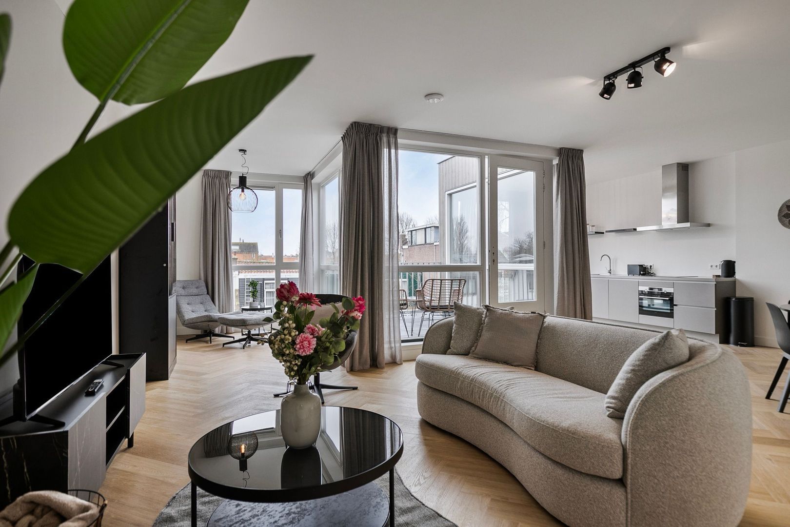Appartement te huur in Rotterdam aan Willem de Zwijgerstraat 8 – 4 kamers, 117 m²
