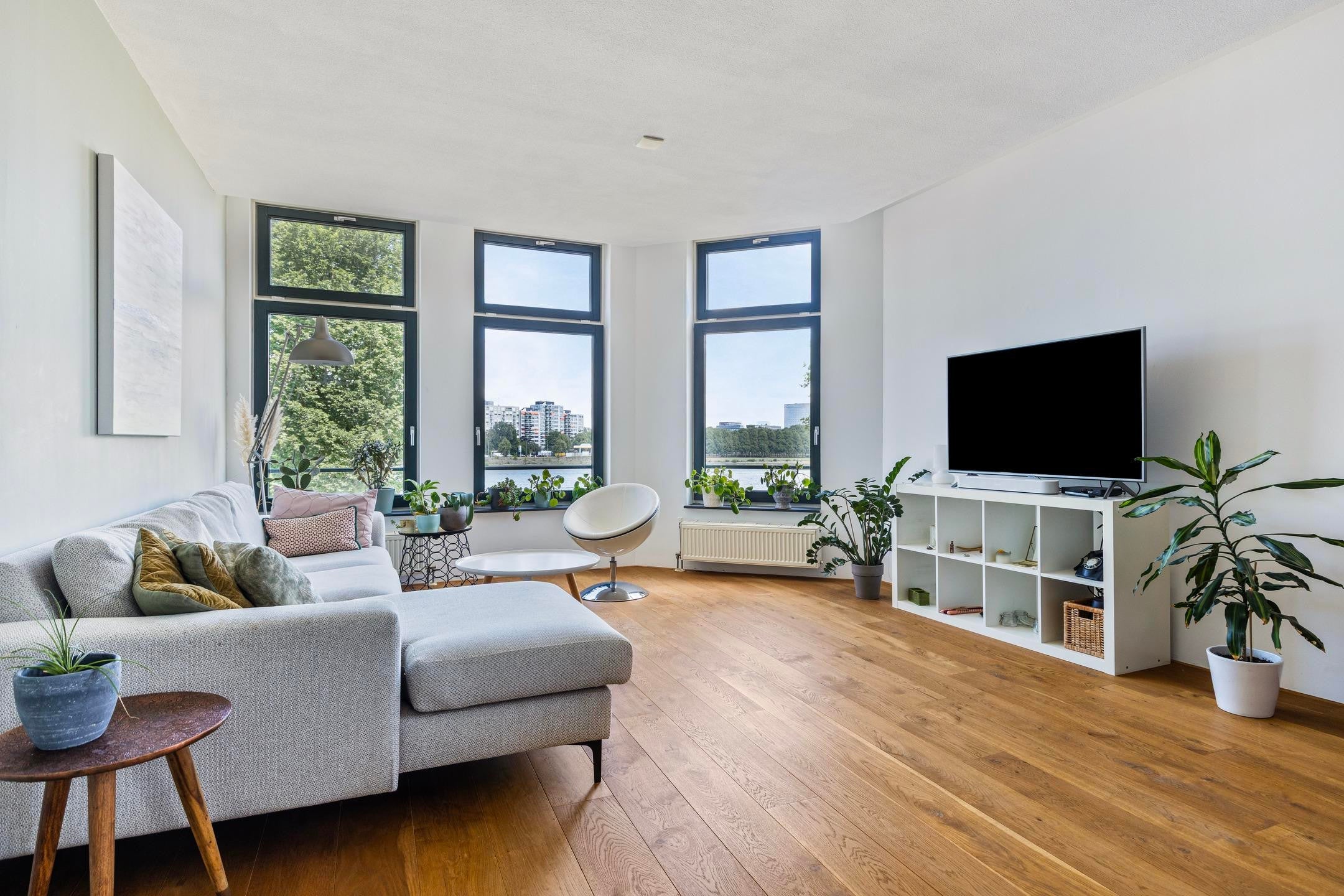 Appartement te huur in Rotterdam aan Zinkerstraat 5 – 2 kamers, 86 m²