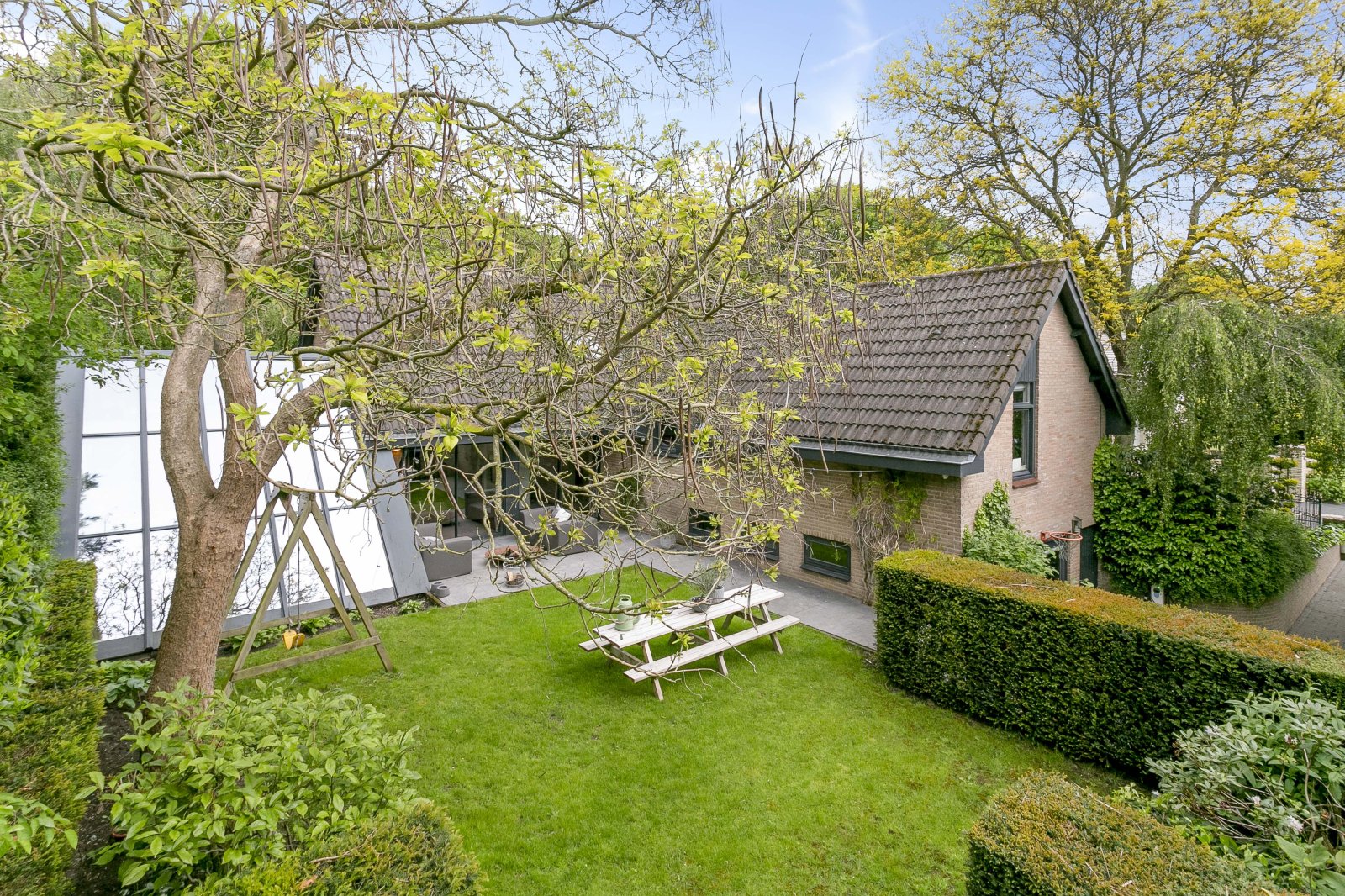 Huis te huur in 's-Hertogenbosch aan Tweede Morgen – 5 kamers, 210 m²
