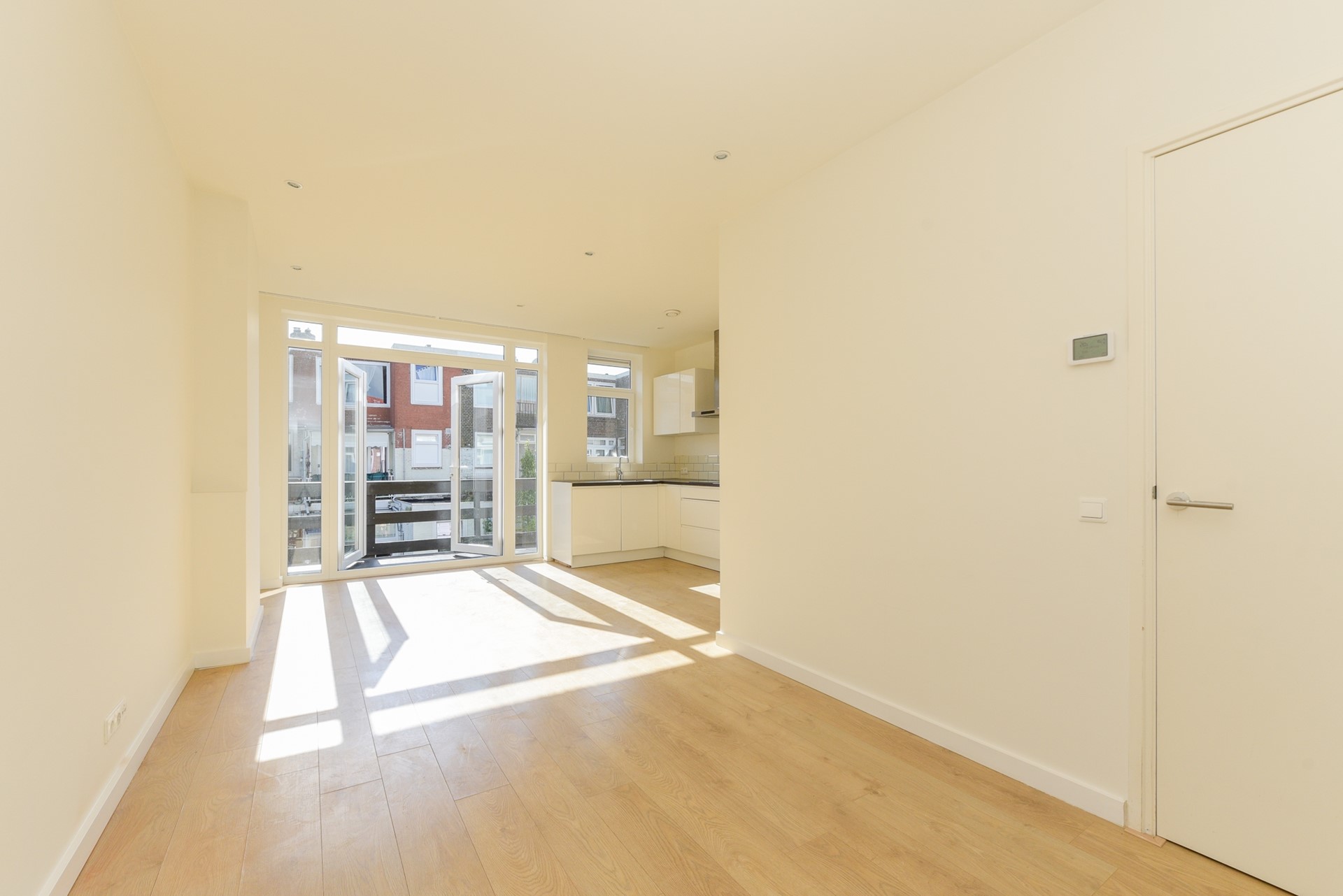 Appartement te huur in Schiedam aan Voltastraat – 3 kamers, 79 m²