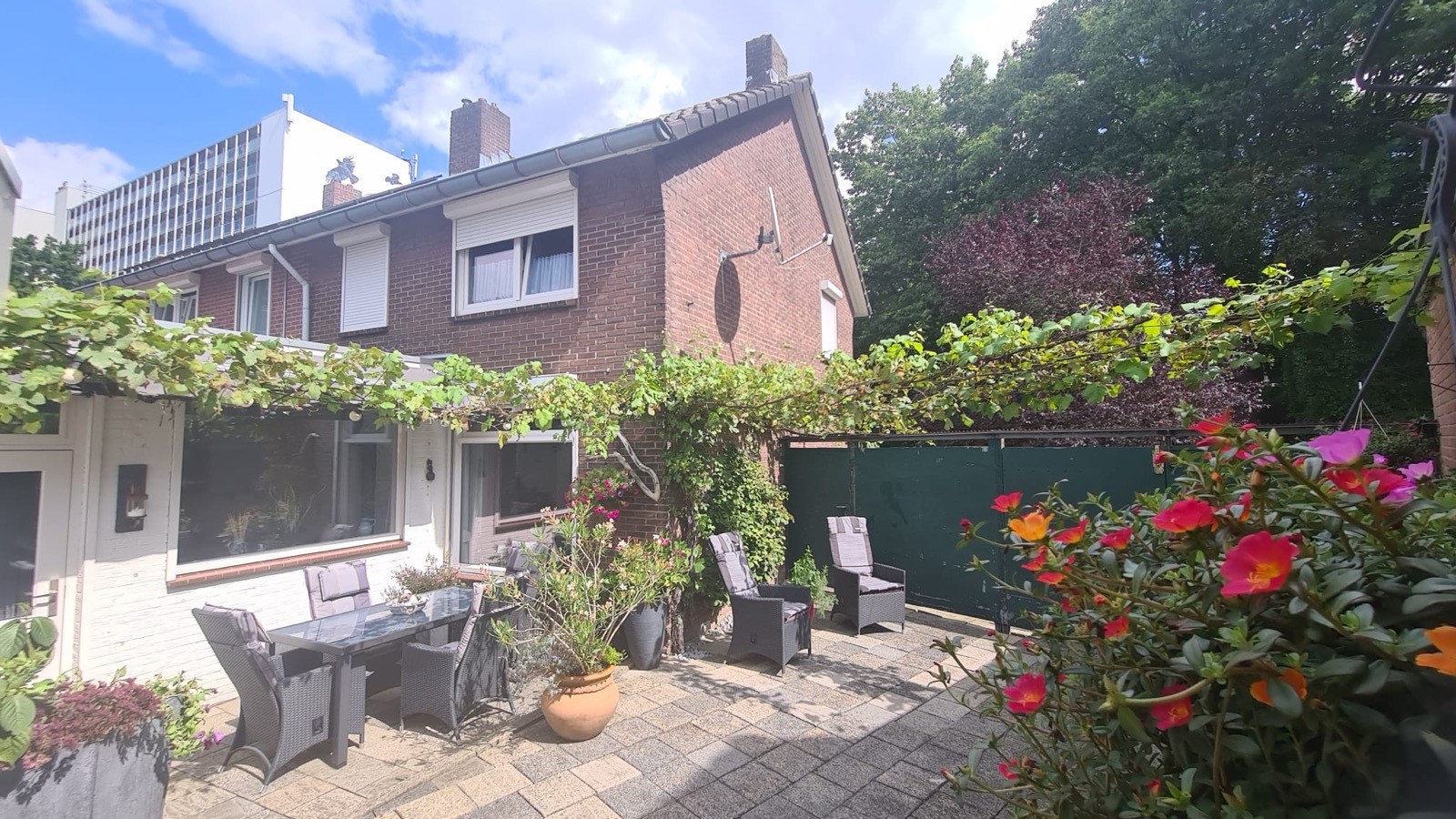 Huis te huur in Sittard aan Lupinestraat 4 – 6 kamers, 130 m²