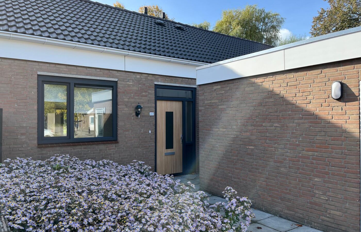 Tussenwoning te huur in Sommelsdijk aan Vlasakker 40