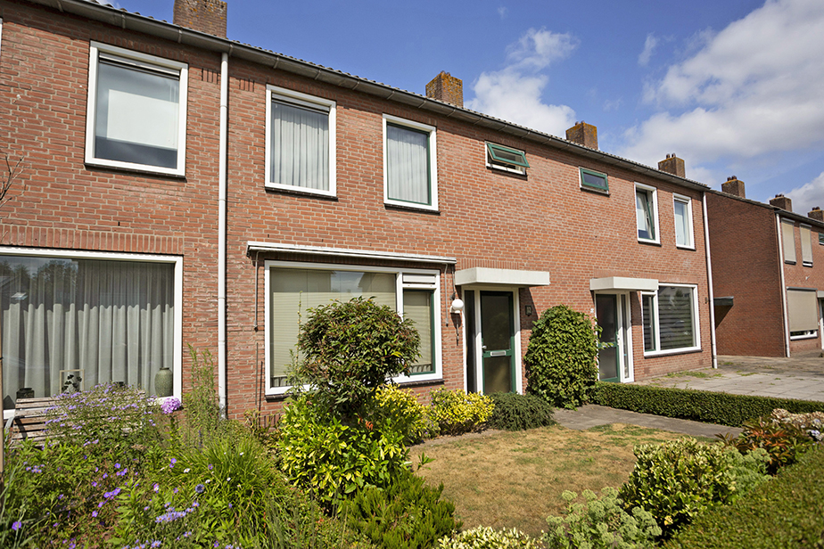 Eengezinswoning te huur in Ulvenhout aan Steedreef 12 (foto 2)