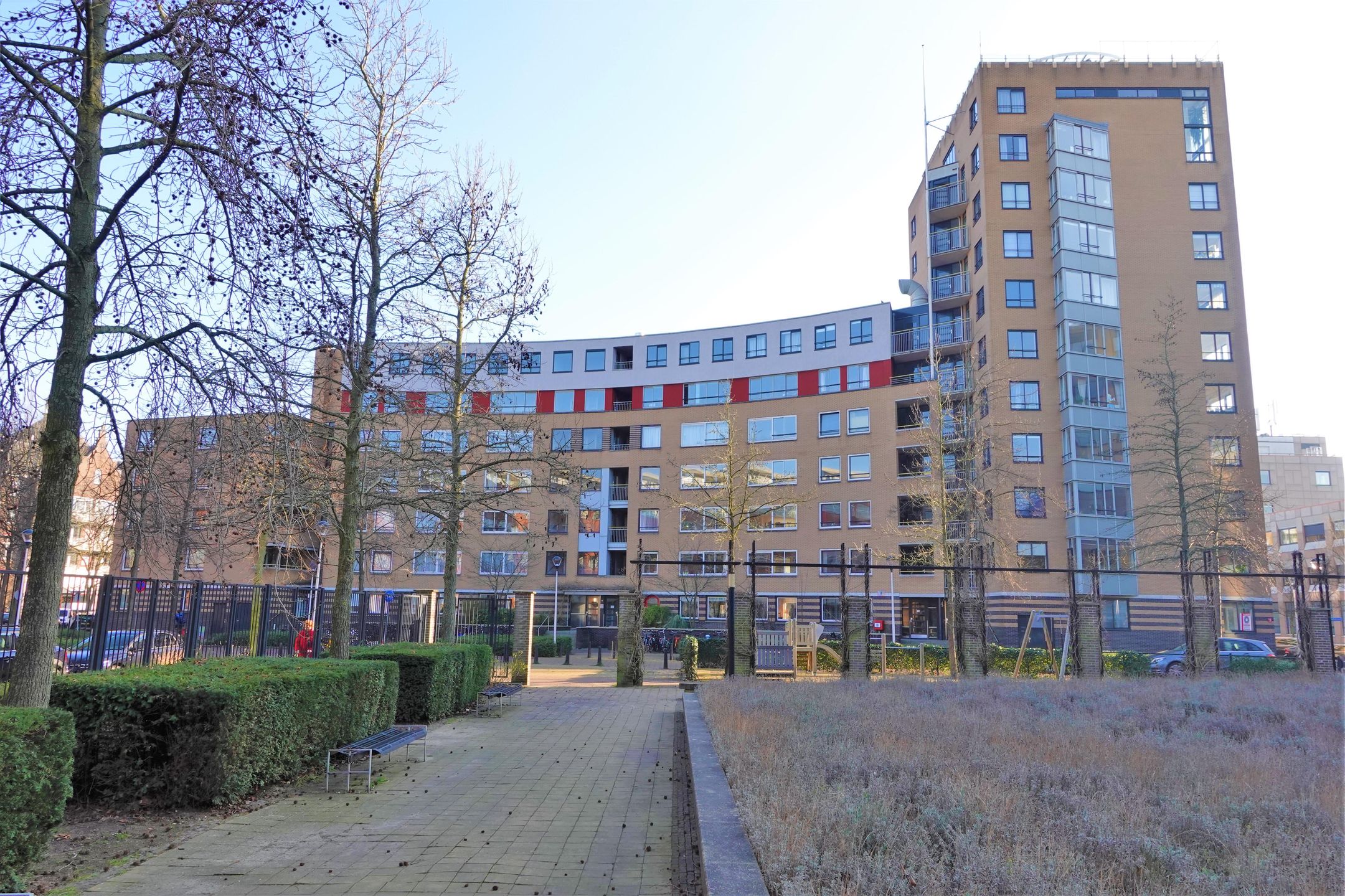 Appartement te huur in Utrecht aan Henriëtte Roland Holststraat 86 – 2 kamers, 75 m²