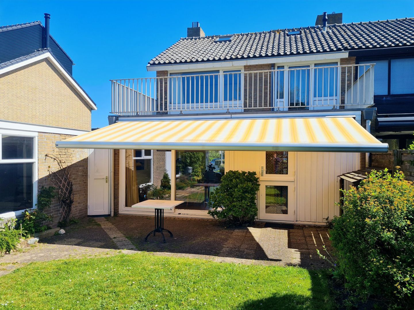 Huis te huur in Zandvoort aan Meester Troelstrastraat – 4 kamers, 108 m²